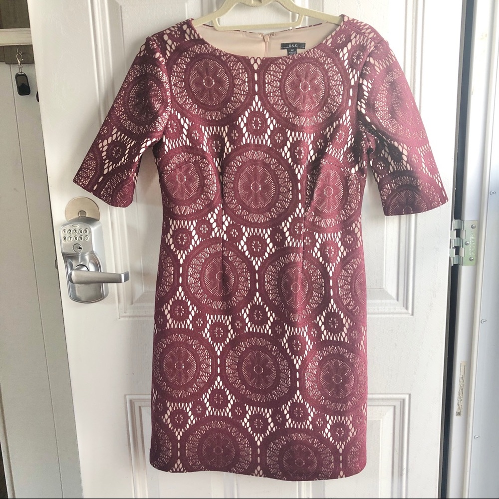 R&K cranberry/maroon & tan lace women’s dress 4P